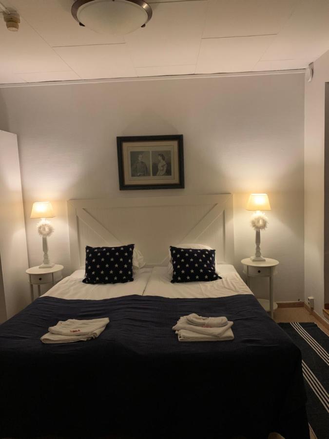 Hotell Kaprifol 훈네보스트란드 외부 사진
