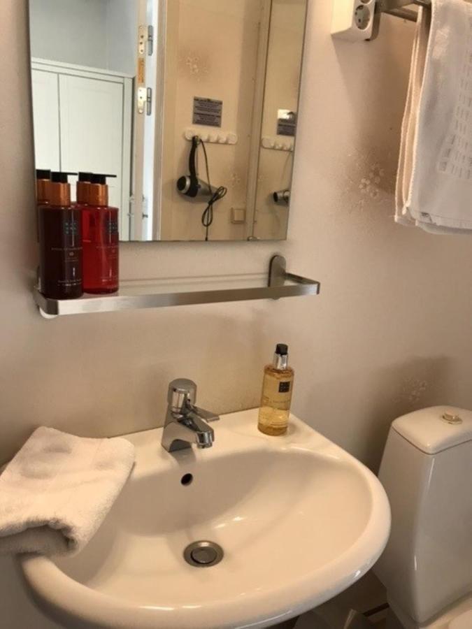 Hotell Kaprifol 훈네보스트란드 외부 사진